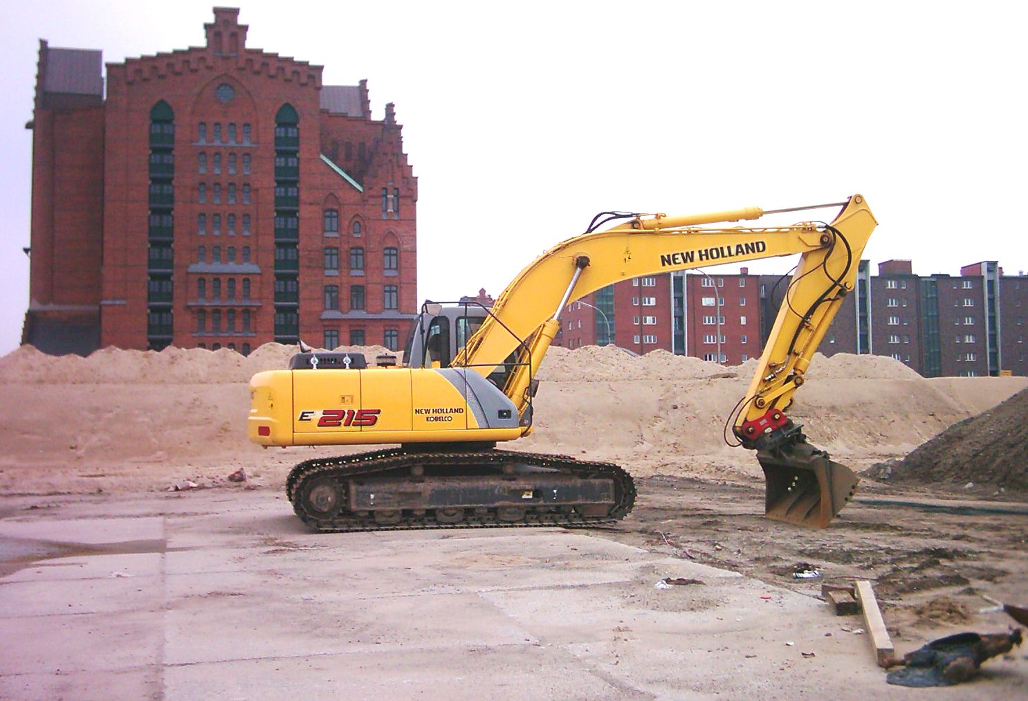 Image of New Holland Construction Machinery at a construction site
